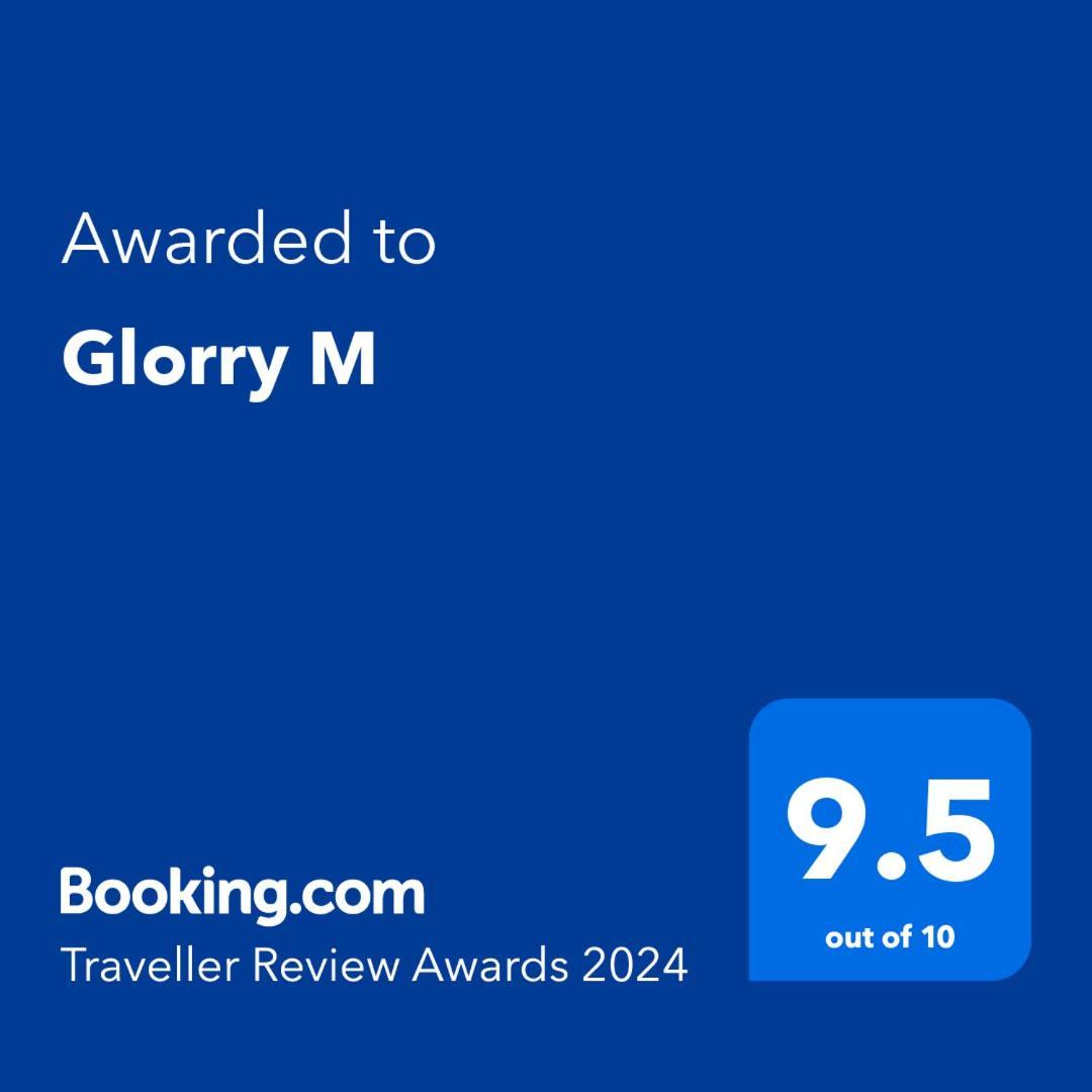 베오그라드 Glorry M 아파트 외부 사진